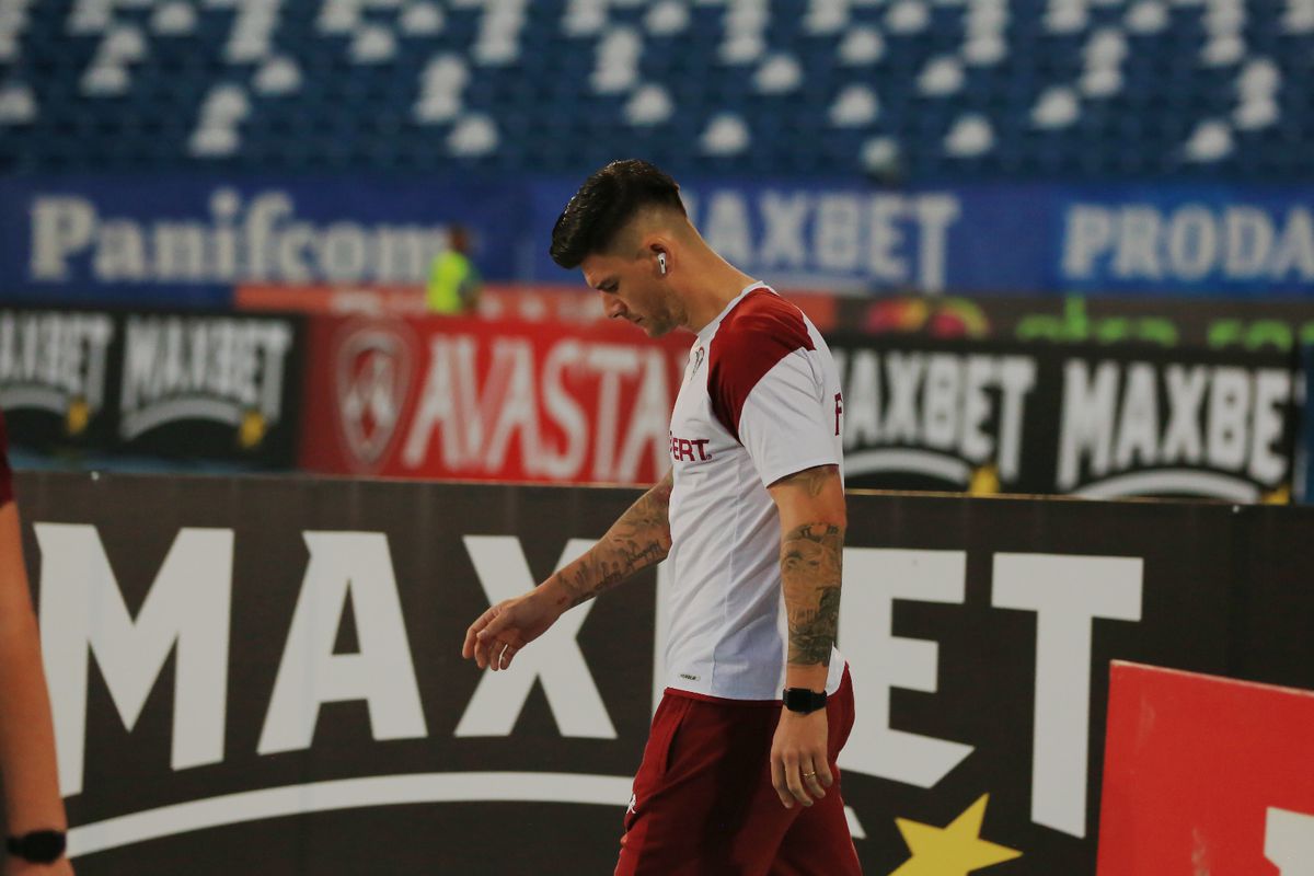 Detaliul surprins de reporterul GSP la Iași » Ce a făcut Șumudică, iar în mandatul lui Lennon nu s-a petrecut niciodată