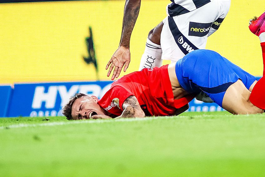 Octavian Popescu, la pământ în LASK - FCSB // foto: Imago Images