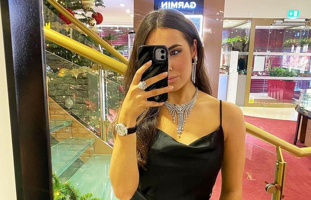 Fotbalista care face spectacol în Anglia a devenit virală după asemănarea izbitoare cu celebra Megan Fox