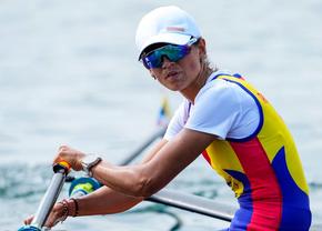 Ionela Cozmiuc, calificare imperială în ultima finală a carierei » Avans uriaș față de locul al doilea la Campionatele Mondiale