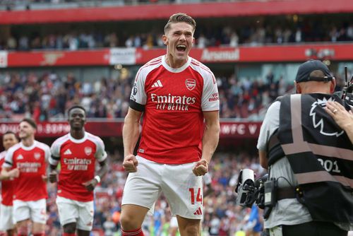 Start senzațional de sezon pentru Arsenal: „tunarii” au zdrobit-o pe Leeds pe „Emirates”