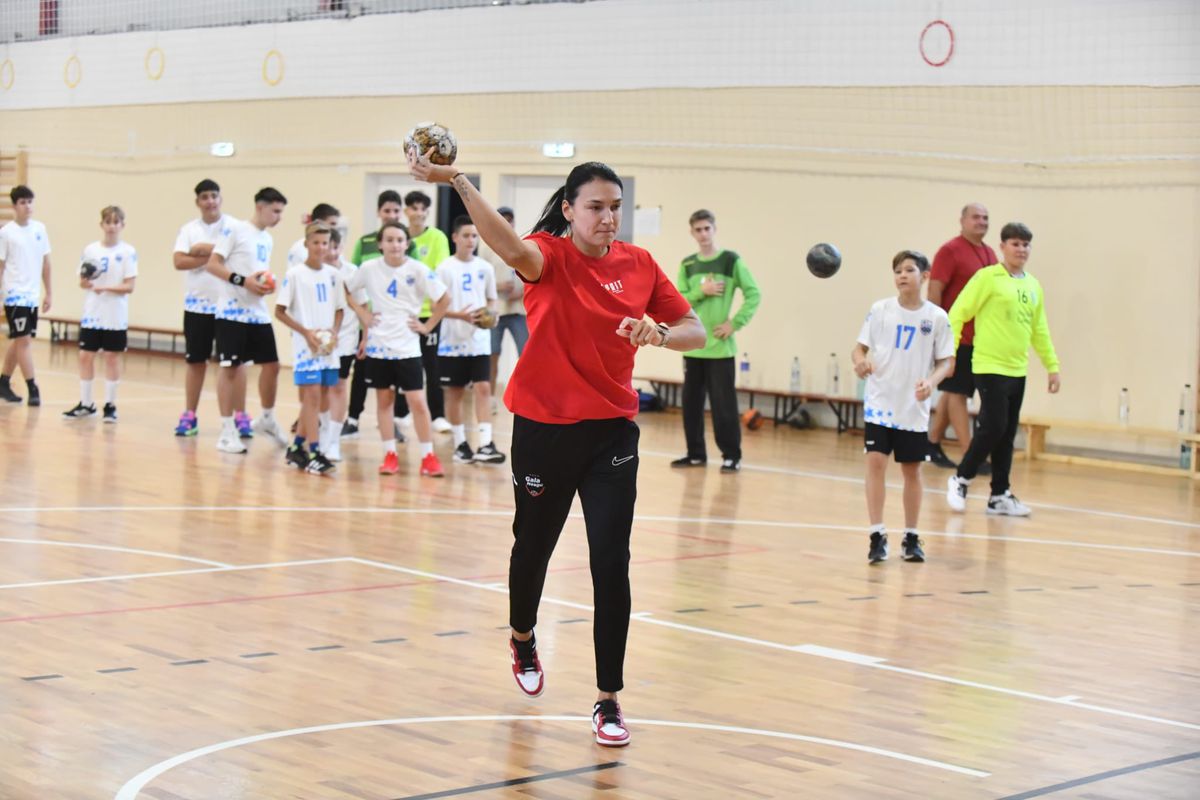Baza sportivă Cristina Neagu