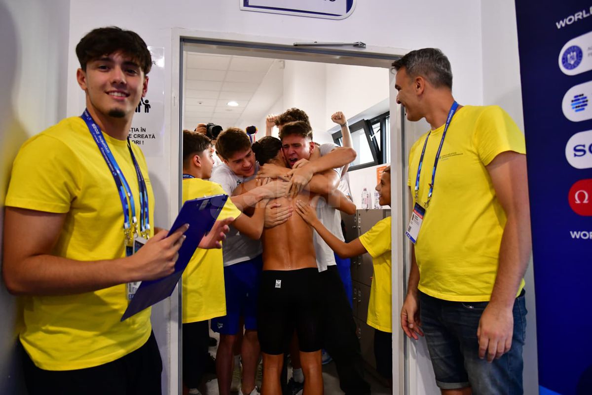 Imagini FABULOASE de la Otopeni, după cursa de medalie a lui Robert Badea! Încă un campion în natația românească