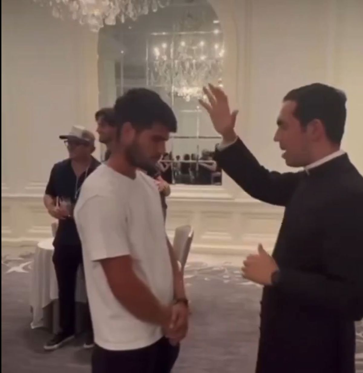 Carlos Alcaraz, vizită surpriză înainte de startul US Open! Imaginile au devenit virale