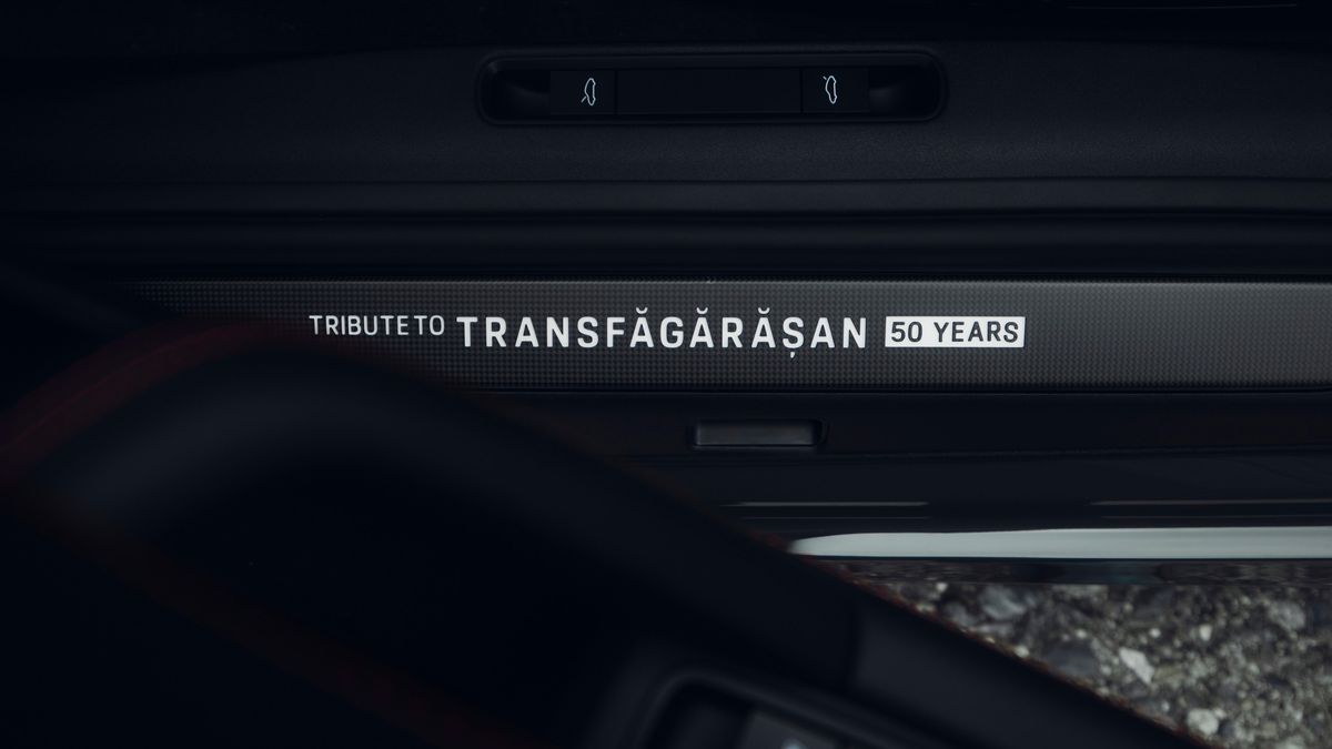 David Popovici și-a condus bolidul de lux la evenimentul organizat de Porsche în România: „Tribute to Transfăgărașan”