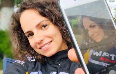 FOTO Raliul fetelor! 17 doamne și domnișoare iau startul în cea mai importantă etapă de motorsport din România