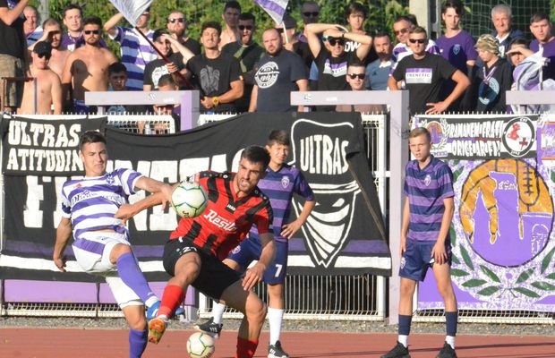 El e antrenorul care simte presiunea, dar spune că nu poate să-i facă pe violeți să joace ca Barcelona: "Nu vreau să fiu fraier!"