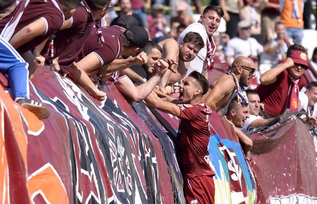 VIDEO Pancu s-a descătușat și a trimis săgeți în toate direcțiile: "Dăm câte trei goluri și prin gropile astea"