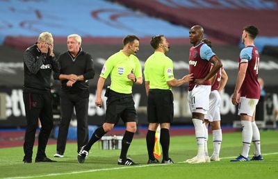 West Ham - Hull 5-1. Haos în Cupa Ligii Angliei! Antrenorul și alți doi jucători, infectați cu COVID-19, dați afară din stadion