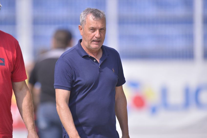 Mircea Rednic (59 de ani) se va întâlni vineri cu Iuliu Mureșan, adminstratorul special al lui Dinamo, și cu Nicolae Badea, omul care conduce clubul din umbră.