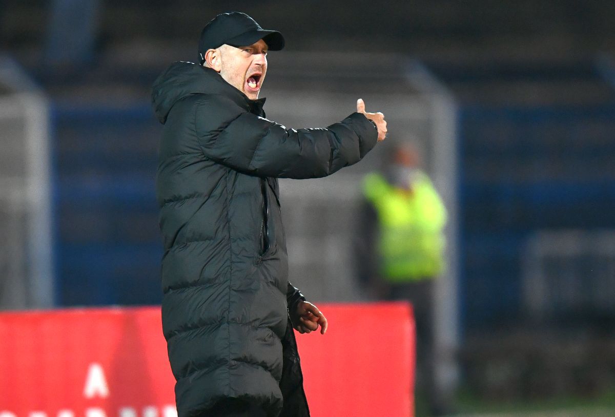 Iordănescu, amenințări în vestiar: „A spart tabla de nervi! Cine nu se va alinia ca mentalitate va fi dat afară”