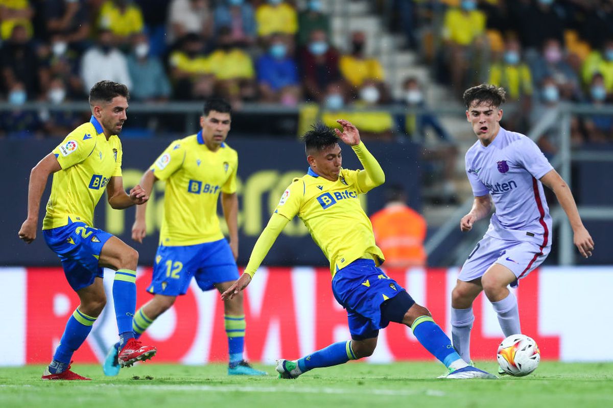 Cea mai slabă Barcelona din ultimii 13 ani » Koeman și De Jong, eliminați la Cadiz! Pique ia atitudine: „E urgent”