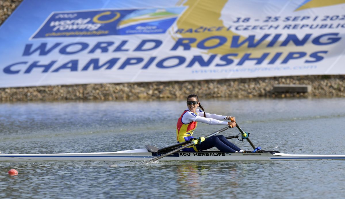 AUR pentru România la Mondialele de la Racice! Ionela Cozmiuc, cursă tactică perfectă și primul titlu mondial pentru delegația noastră