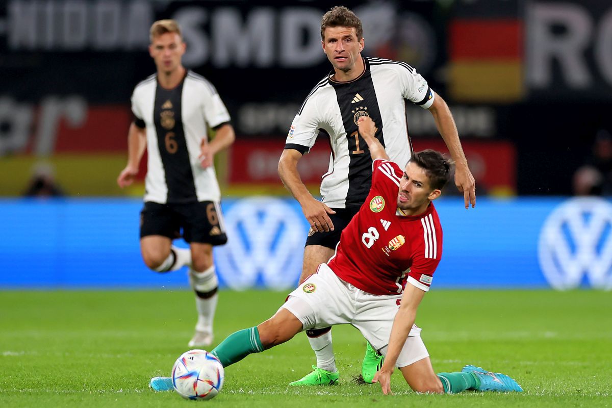 Ce nebunie! Ungaria câștigă în fața Germaniei după un călcâi de pe altă planetă al lui Szalai! Maghiarii, pe primul loc în „Grupa Morții”!