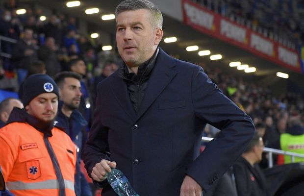 Mihai Stoica vrea o decizie radicală: „Dacă retrogradăm, trebuie schimbat selecționerul” + Cere antrenor străin la națională: „Modelul maghiarilor ar trebui urmat”