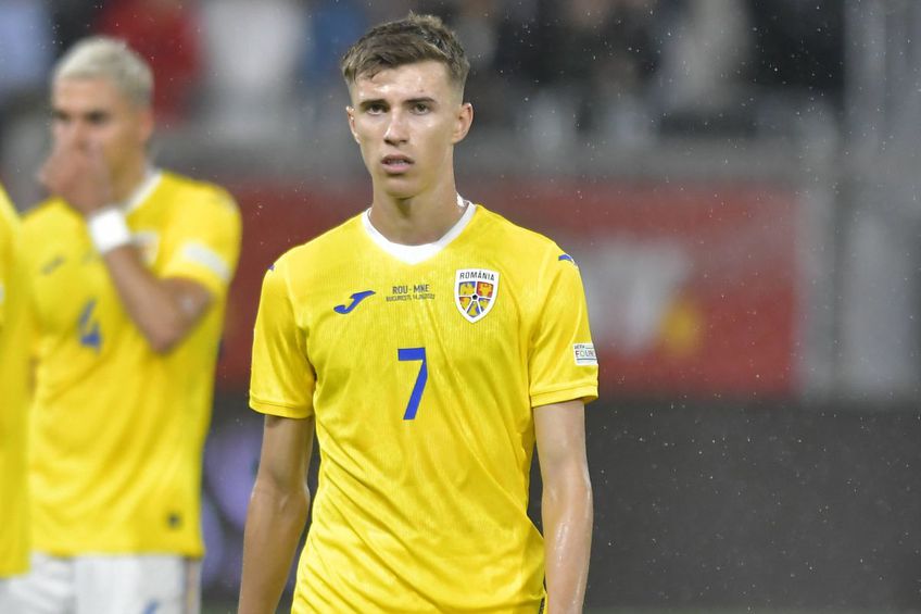 Octavian Popescu (19 ani, extremă stânga) e doar rezervă în meciul amical dintre România U21 și Spania U21.