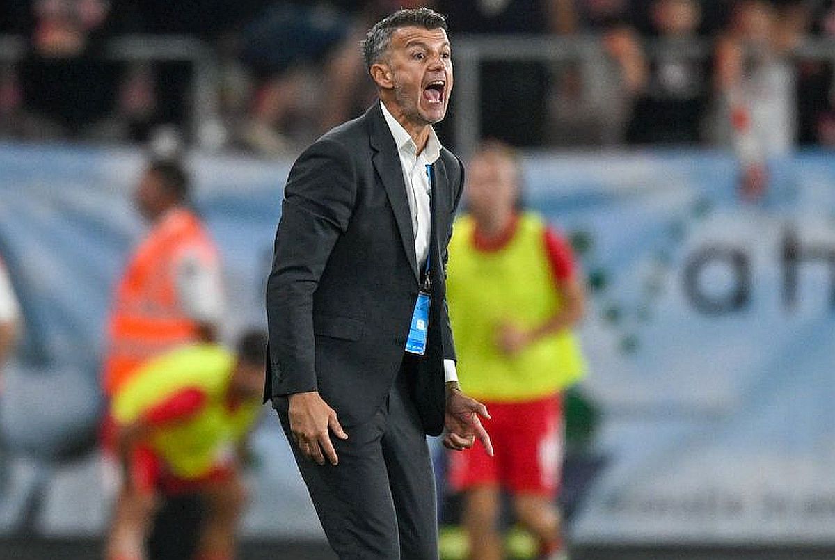 Mesaj categoric, după ce o parte dintre fanii lui Dinamo și-au pierdut răbdarea cu Burcă: „Ar fi cea mai mare greșeală să renunțe la el! Cine vine?”