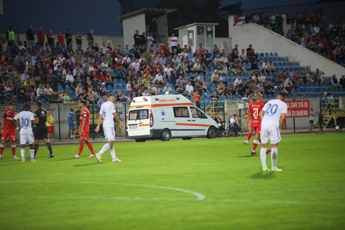 Eroul arădenilor de la Botoșani: „Abia așteptam ca Mircea Rednic să revină pe bancă! Prezența lui contează foarte mult”
