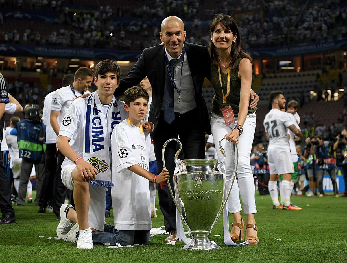 Imagini inedite cu Zinedine Zidane