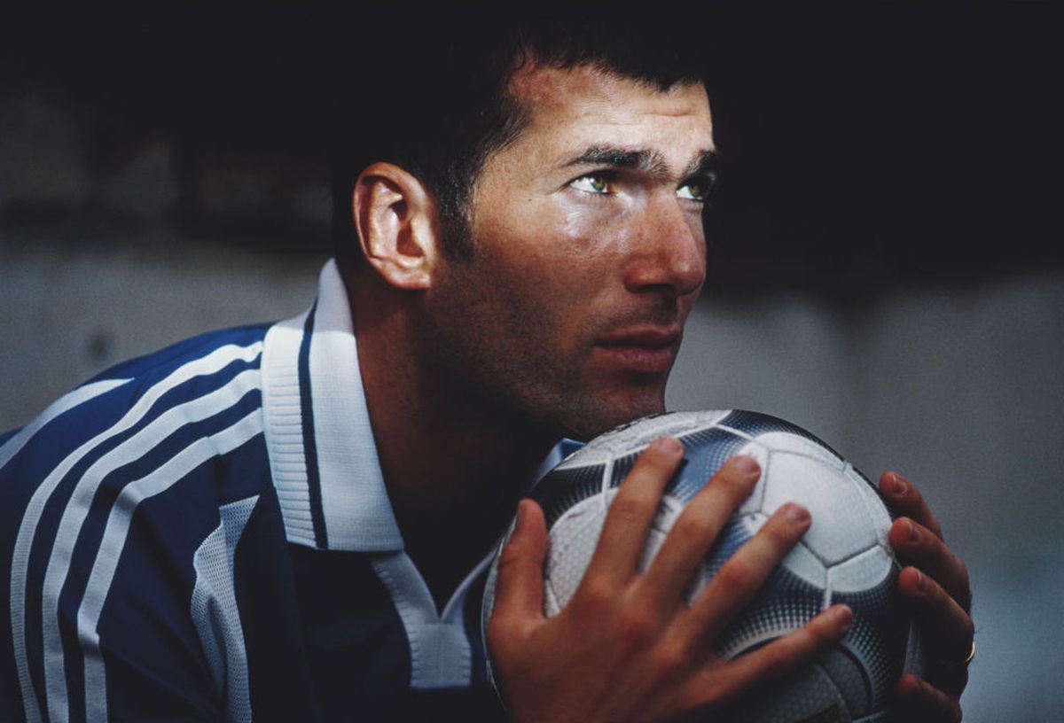 Zinedine Zidane, mutare iminentă! Vânzarea unui club mare îl readuce în circuit pe triplul câștigător al Ligii Campionilor!