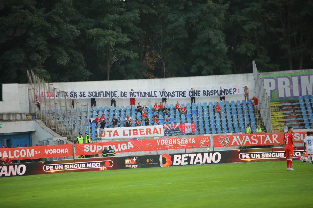 FC Botoșani - UTA 2-2 » Un gol în '90+7 l-a scăpat pe Rednic de ultimul loc! Clasamentul actualizat