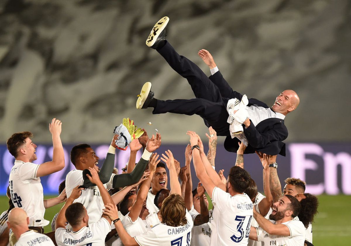 Imagini inedite cu Zinedine Zidane