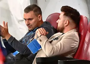 Om-cheie la Dinamo, jignit în timpul meciului: „O să vezi ce se va întâmpla” » Ce a urmat