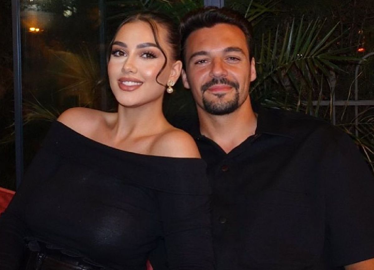 Fostul fotbalist de la FCSB a semnat contractul „pe viață” » Imagini de la cununia civilă