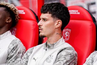 Antrenorul Bosz a explicat de ce Dennis Man joacă așa de puțin la PSV Eindhoven: „Știu asta”