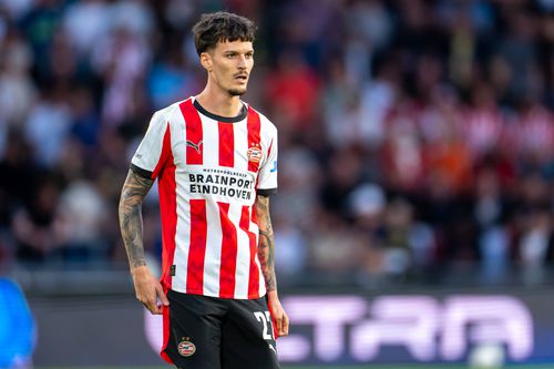 Dennis Man, în tricoul celor de la PSV // foto: Imago