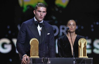 Viktor Gyokeres a primit trofeul pentru cel mai bun marcator, deși Kylian Mbappe câștigase „Gheata de Aur” » Explicația unei anomalii