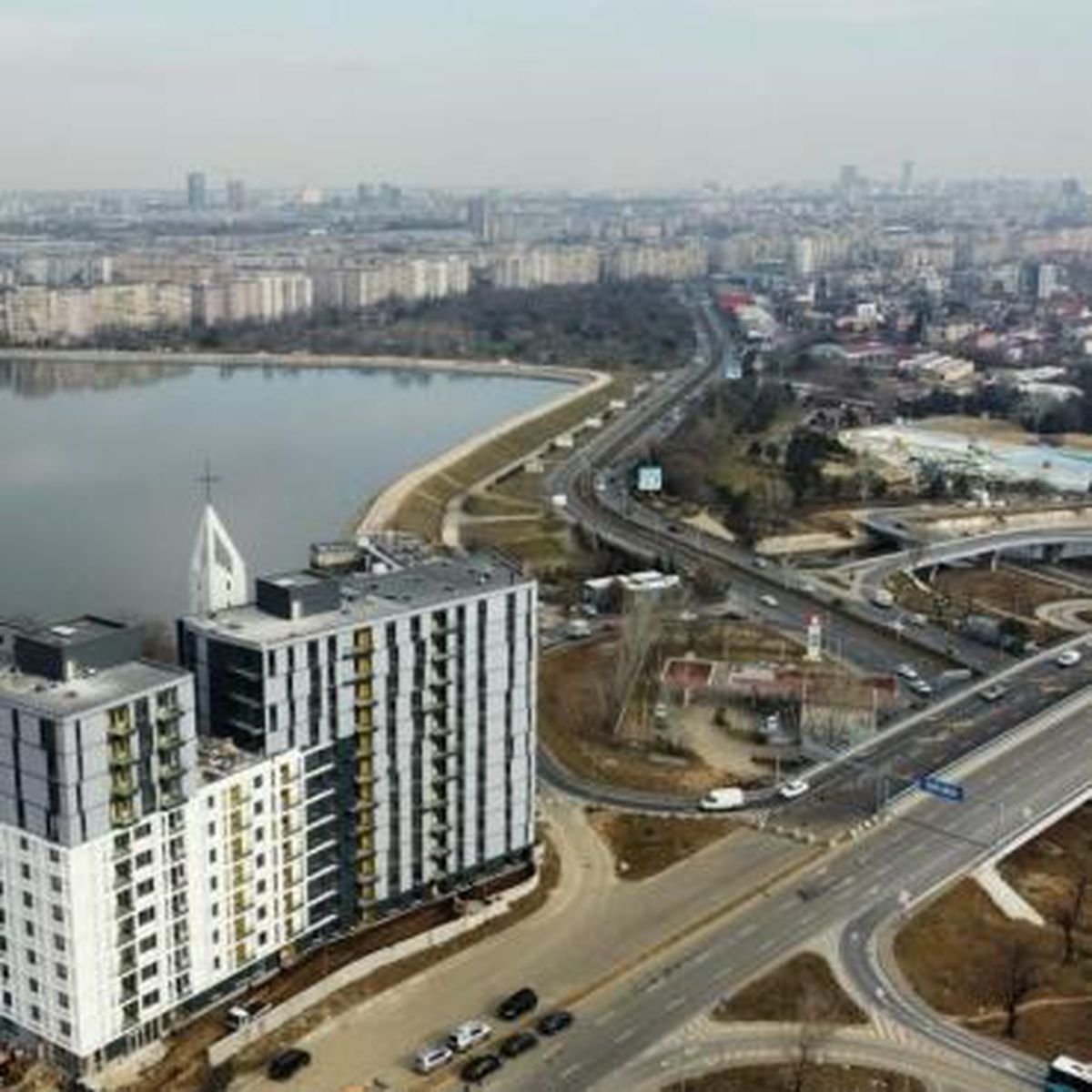Lake House 2, ansamblu rezidențial Mircea Lucescu / foto: pelac.ro