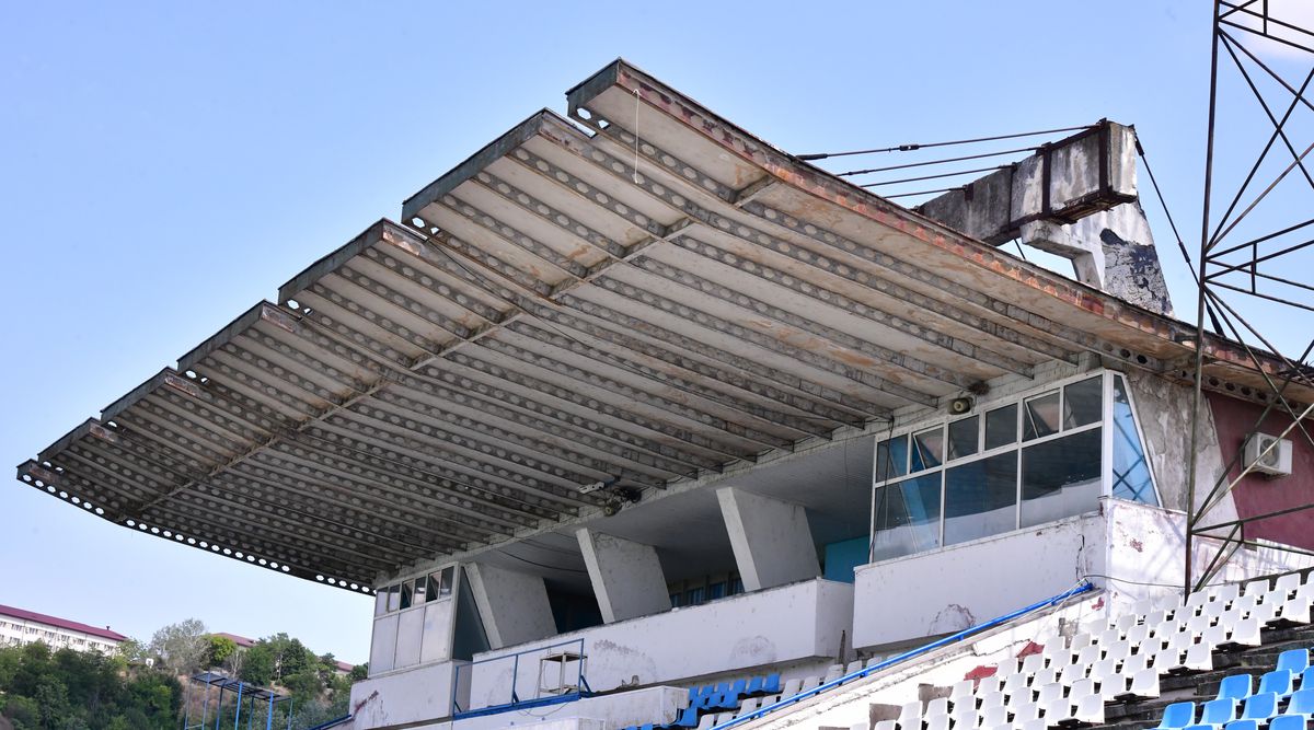 Dezastru stadion Slatina