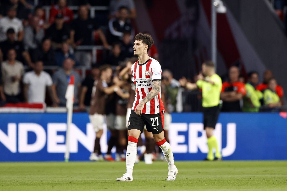 Olandezii au dat verdictul despre Dennis Man: „Aparent nu este suficient” » Românul mai poate primi o lovitură la PSV