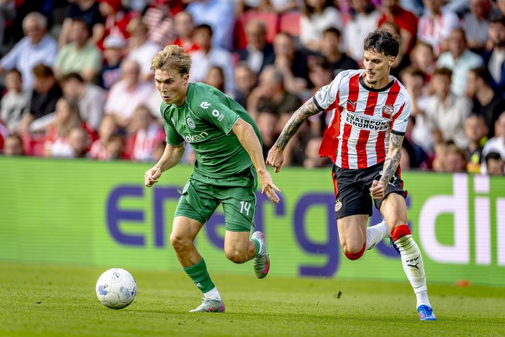 Dennis Man, în tricoul celor de la PSV // foto: Imago