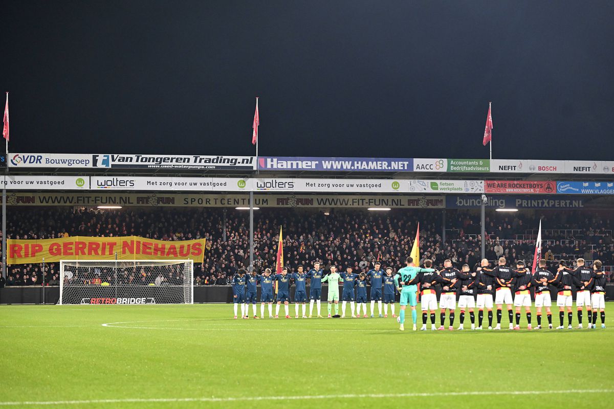 Defensivă compactă, centru puternic, joc fără faulturi » Cine este Go Ahead Eagles, revelația Olandei, care a scris istorie în 2025