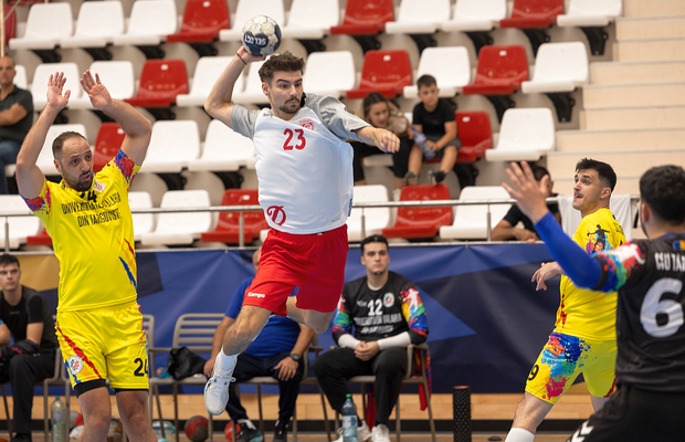 Dinamo - Veszprem, meci de gală pentru campioana României în Liga Campionilor