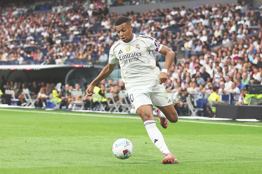 Kylian Mbappe, în tricoul lui Real Madrid/ foto: Gulive/GettyImages Mamele celor mai în vogă doi sportivi francezi s-au așezat la aceeași masă și au vorbit despre viața alături de fiii lor: „Am suferit foarte mult din cauza mediatizării excesive”