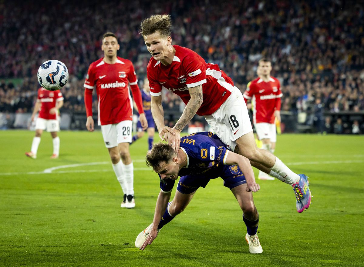 Olandezii au aflat toate noutățile de la FCSB: „Știm că lucrurile nu merg bine” » Îl cunosc și pe Gigi Becali: „Are o influență considerabilă”