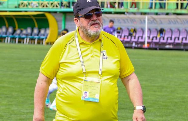 E gata! Cristi Pustai semnează, la trei săptămâni după ce a fost demis: „Îl așteptăm”