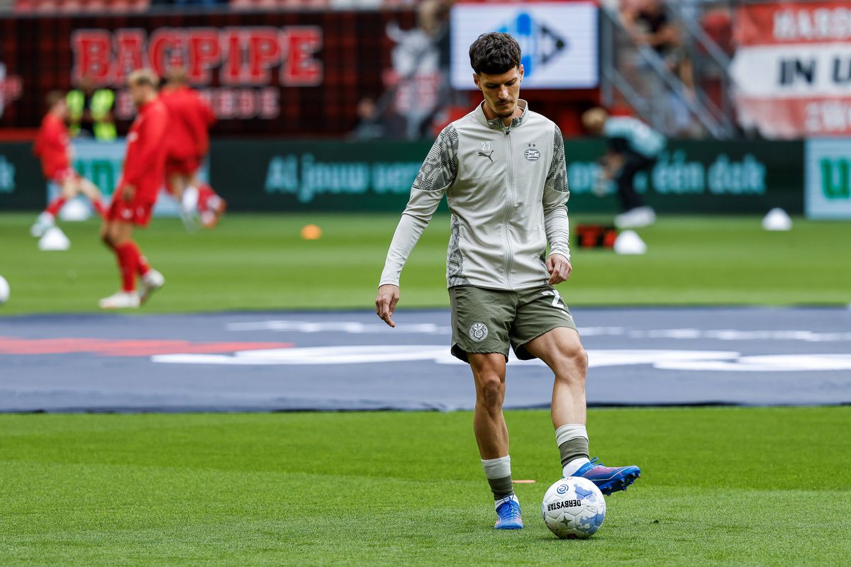 Olandezii au dat verdictul despre Dennis Man: „Aparent nu este suficient” » Românul mai poate primi o lovitură la PSV