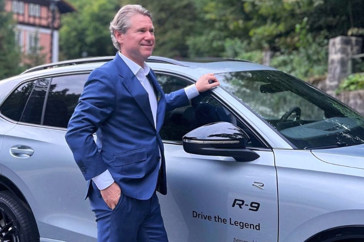 Florin Raducioiu - ambasador Autoklass