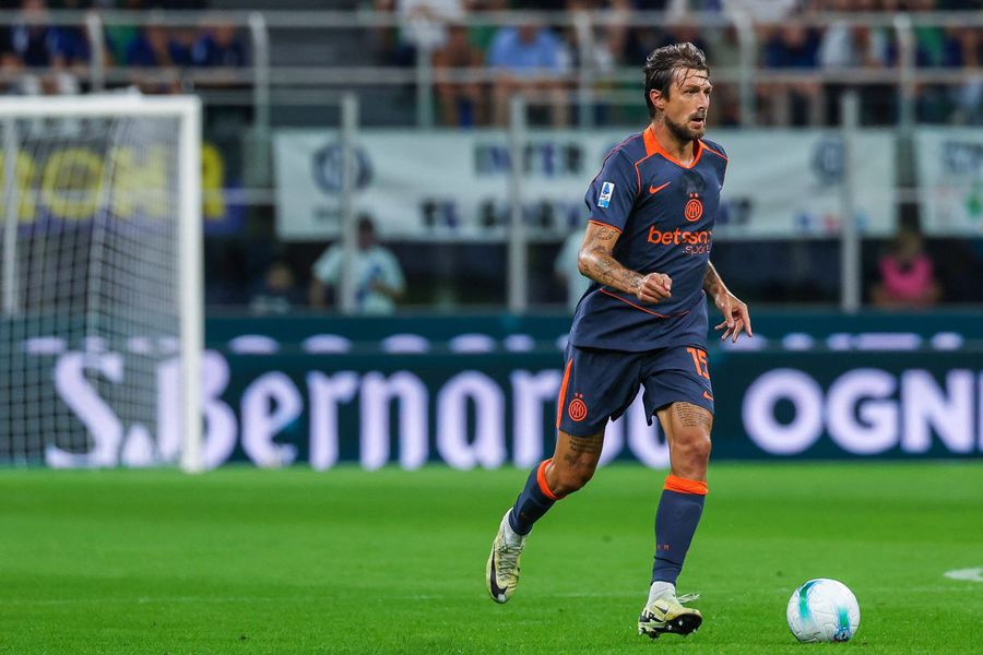 Titularul lui Inter s-a lămurit în privința lui Cristi Chivu: „Este diferit față de Simone Inzaghi. Mă gândeam că....”