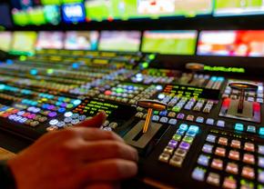 Schimbare! Cine transmite la TV Go Ahead Eagles - FCSB, debutul campioanei României în grupa din Europa League