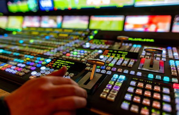 Schimbare! Cine transmite la TV Go Ahead Eagles - FCSB, debutul campioanei României în grupa din Europa League