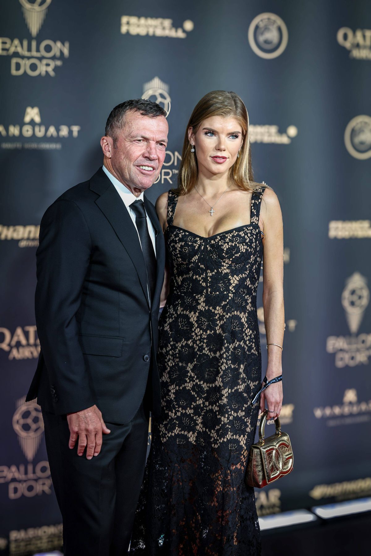 La 64 de ani, legenda fotbalului mondial a apărut la braț cu iubita de 26 de ani, la Gala Balonului de Aur