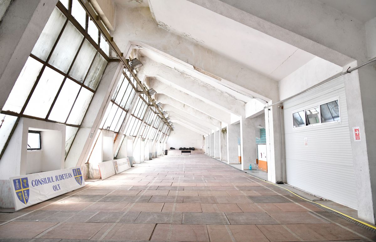 Dezastru stadion Slatina