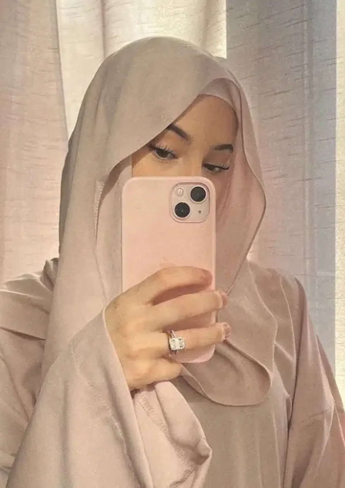 Cine e Rima Edbouche, femeia misterioasă de lângă Ousmane Dembele