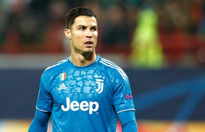 Joacă sau nu joacă Cristiano Ronaldo miercuri contra Barcelonei lui Messi în Champions League?