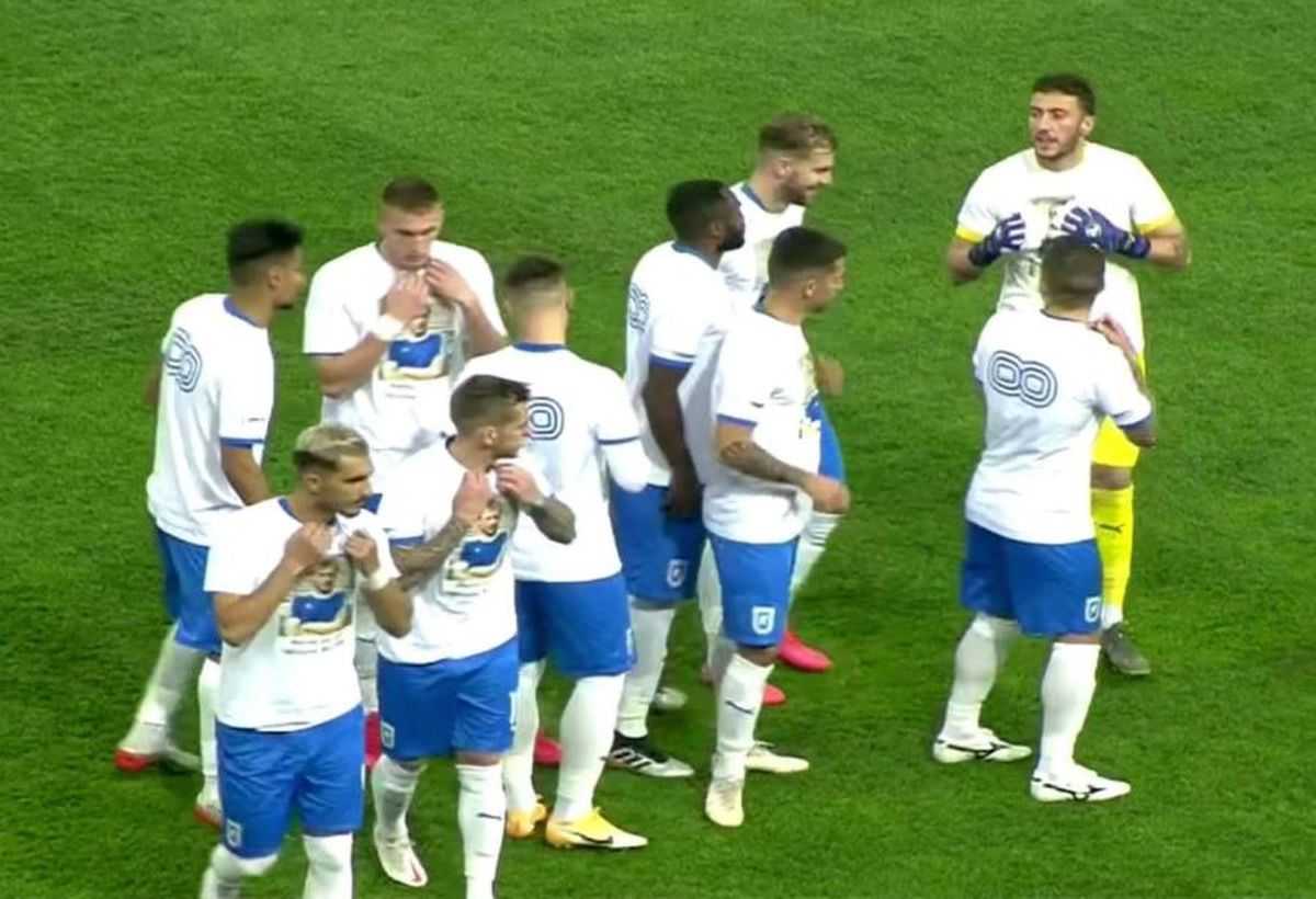 Craiova - Clinceni // Moment reculegere, bannere